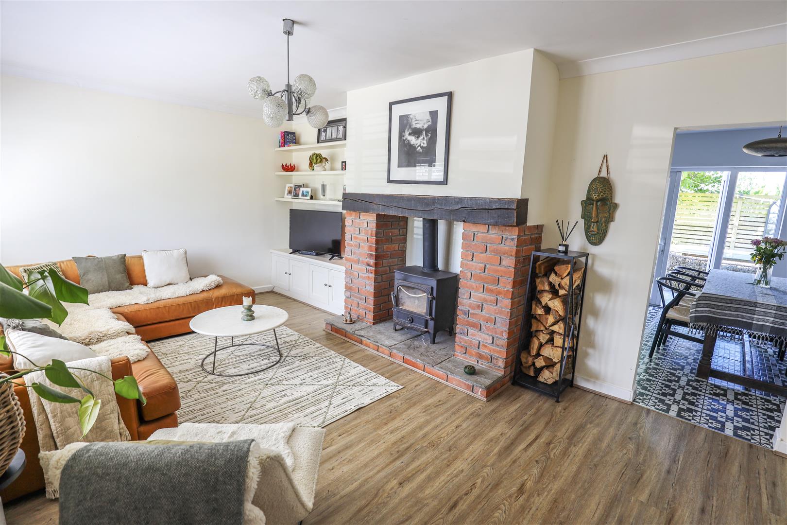 Unicorn Cottage, Chapel Road, Broughton, Nr Cowbridge, Vale of Glamorgan, CF71 7QR